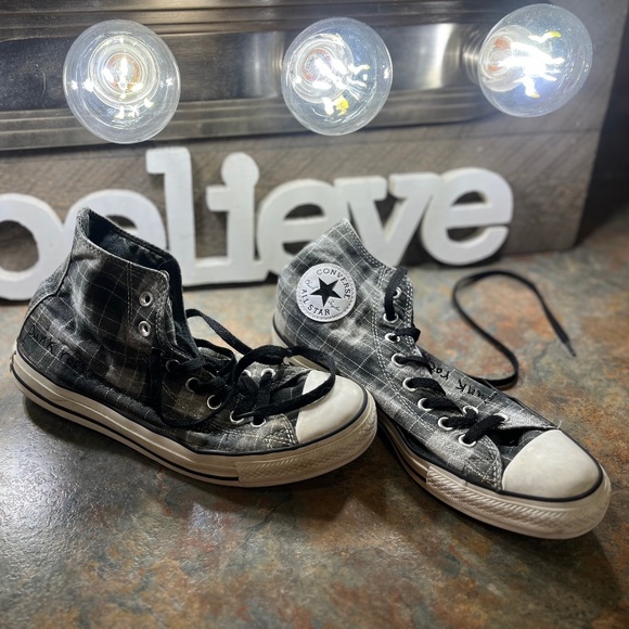 VINTAGE Converse All Star Chuck Taylor shoes unisex Women size 9.5 Men size 7.5 - Picture 3 of 13